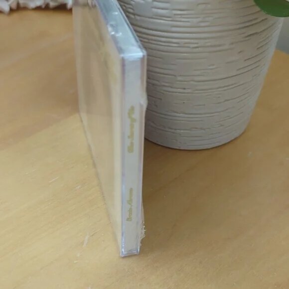 Gracie Abrams The Secret of Us CD With Sined Insert Brand New - Picture 5 of 7